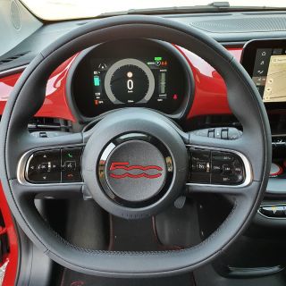 Fiat 500e Red edition