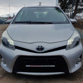 Toyota Yaris 1.5Hybrid Luxury