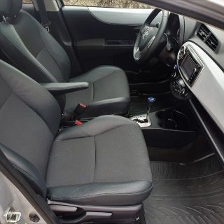 Toyota Yaris 1.5Hybrid Luxury