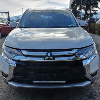 Mitsubishi Outlander 2.2DI-D AWD 7m