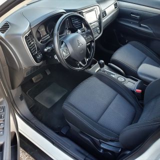 Mitsubishi Outlander 2.2DI-D AWD 7m