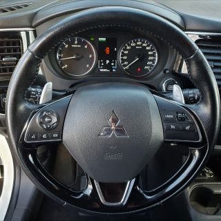 Mitsubishi Outlander 2.2DI-D AWD 7m
