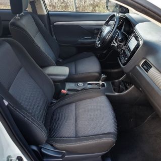 Mitsubishi Outlander 2.2DI-D AWD 7m