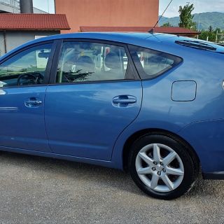 Тoyota Prius 1.5 Hybrid