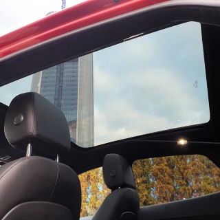 Jaguar E-Pace 2.0i SE/250/AWD/AT9*