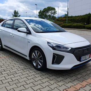 Hyundai Ioniq 1.6 Hybrid / Style