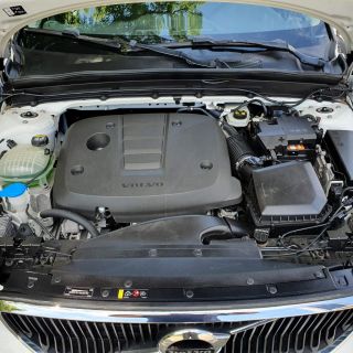 Volvo XC40 D4 190hp/AWD/Automatic 8*