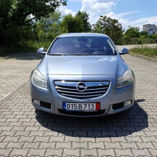 Opel Insignia 2.0 CDTI/Автоматик/NAVI/* COSMO*