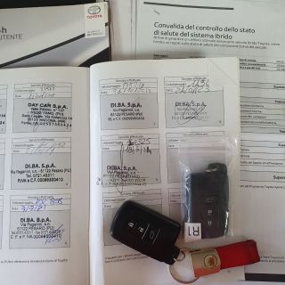 Toyota Rav4 2.5vvt-i HYBRID 4WD Launge