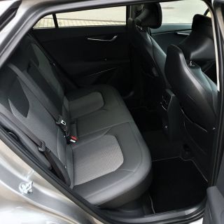 Kia Niro Hybrid 1.6i HEV Full Hybrid/Connect