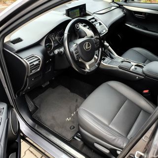 Lexus NX300Hybrid 4WD Premium