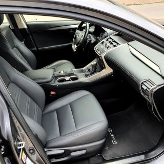 Lexus NX300Hybrid 4WD Premium