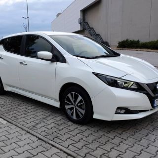 Nissan Leaf 40kWh/150hp/46000km.