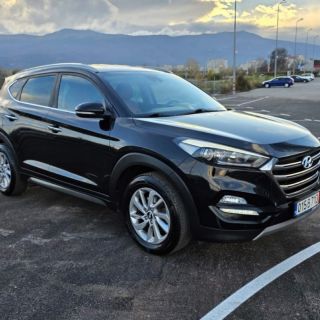 Hyundai Tucson 1. 7 CRDi 141kc *XPossible*