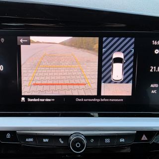 Opel Grandland X/Plug-in Hybrid/AWD/AT8