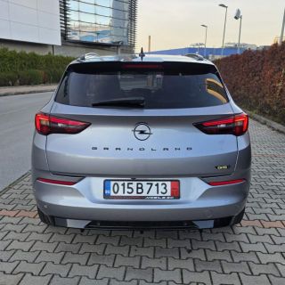 Opel Grandland X/Plug-in Hybrid/AWD/AT8