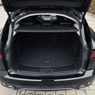 Jaguar E-pace D150/AWD/Automatic/Navi