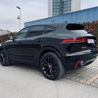 Jaguar E-pace D150/AWD/Automatic/Navi