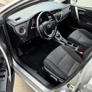 Toyota Auris 1.8vvt-i/136/ Hybrid/Active+