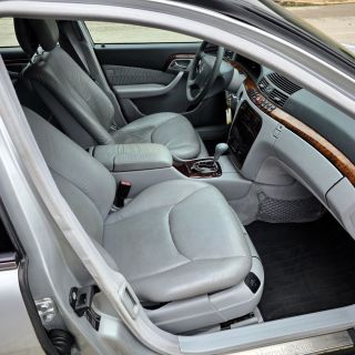 Mercedes Benz S320 V6 benz. Long