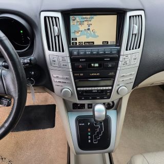 Lexus RX400h/Ambassador