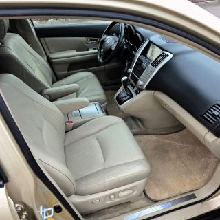 Lexus RX400h/Ambassador