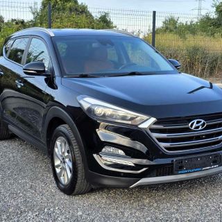 Hyundai Tucson 1. 7 CRDi 141kc *XPossible*