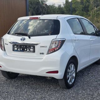 Toyota Yaris 1.5vvt-i HYBRID Lounge